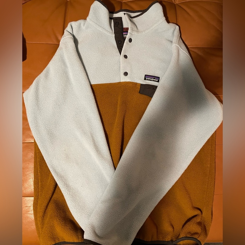 RARE Men’s XL Patagonia Synchilla Fleece. Brown and Cyan. Excellent Condition.